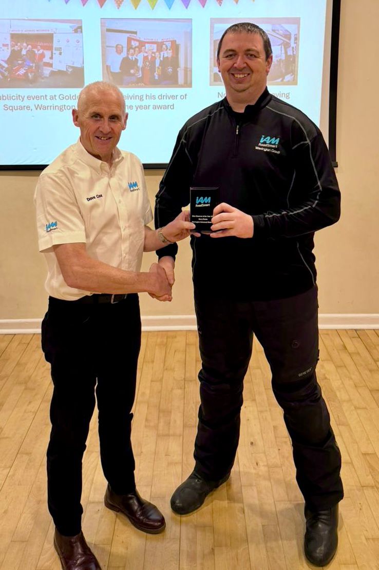 Baz receiving Observer of the Year 2025 award